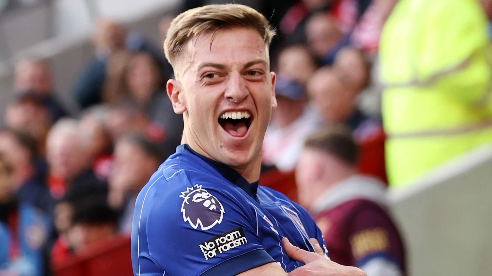 Man Utd target in-form Delap - but Man City could scupper plans  