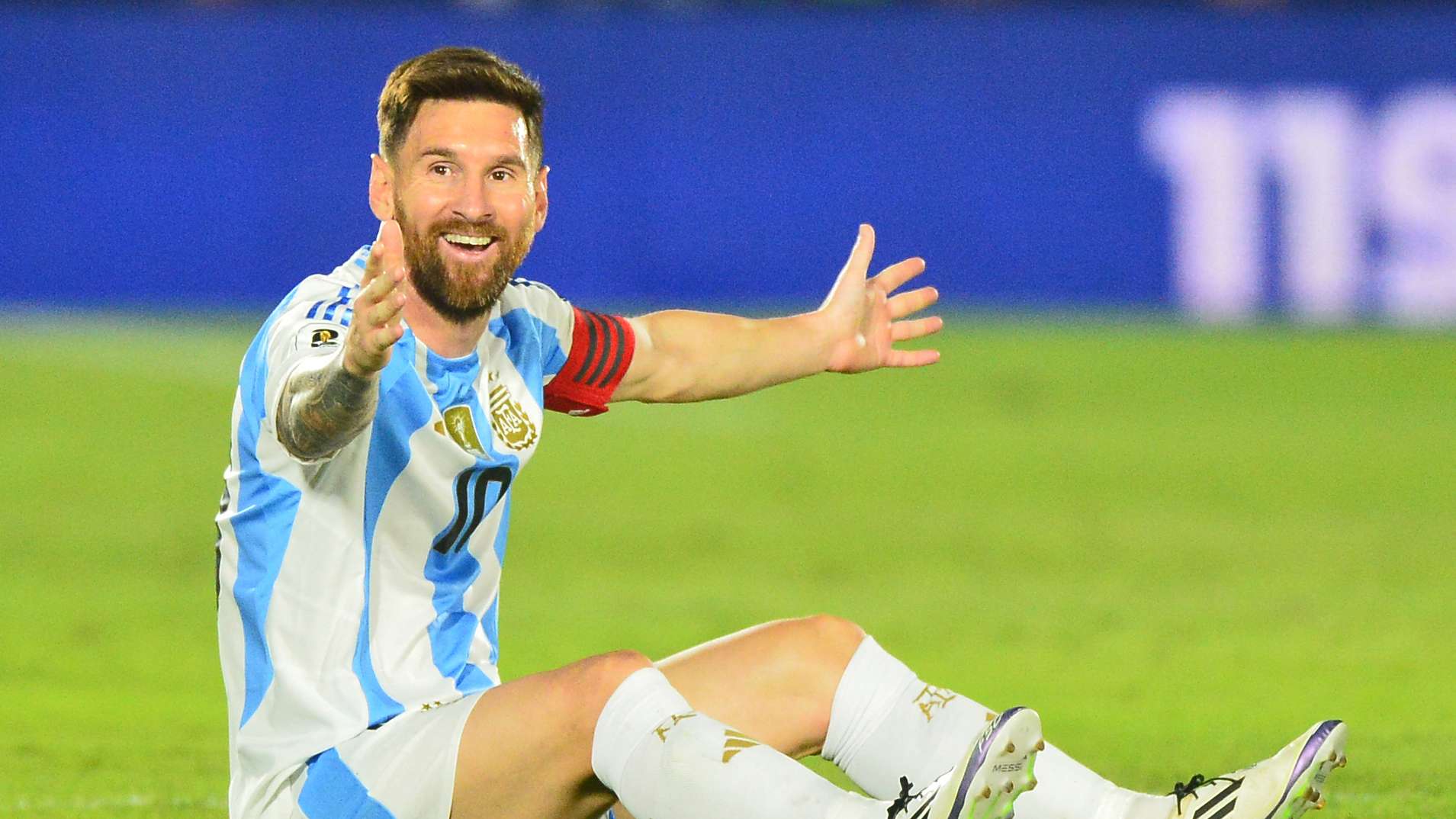 Argentina captain Messi receives apology 'on behalf of Paraguay'  