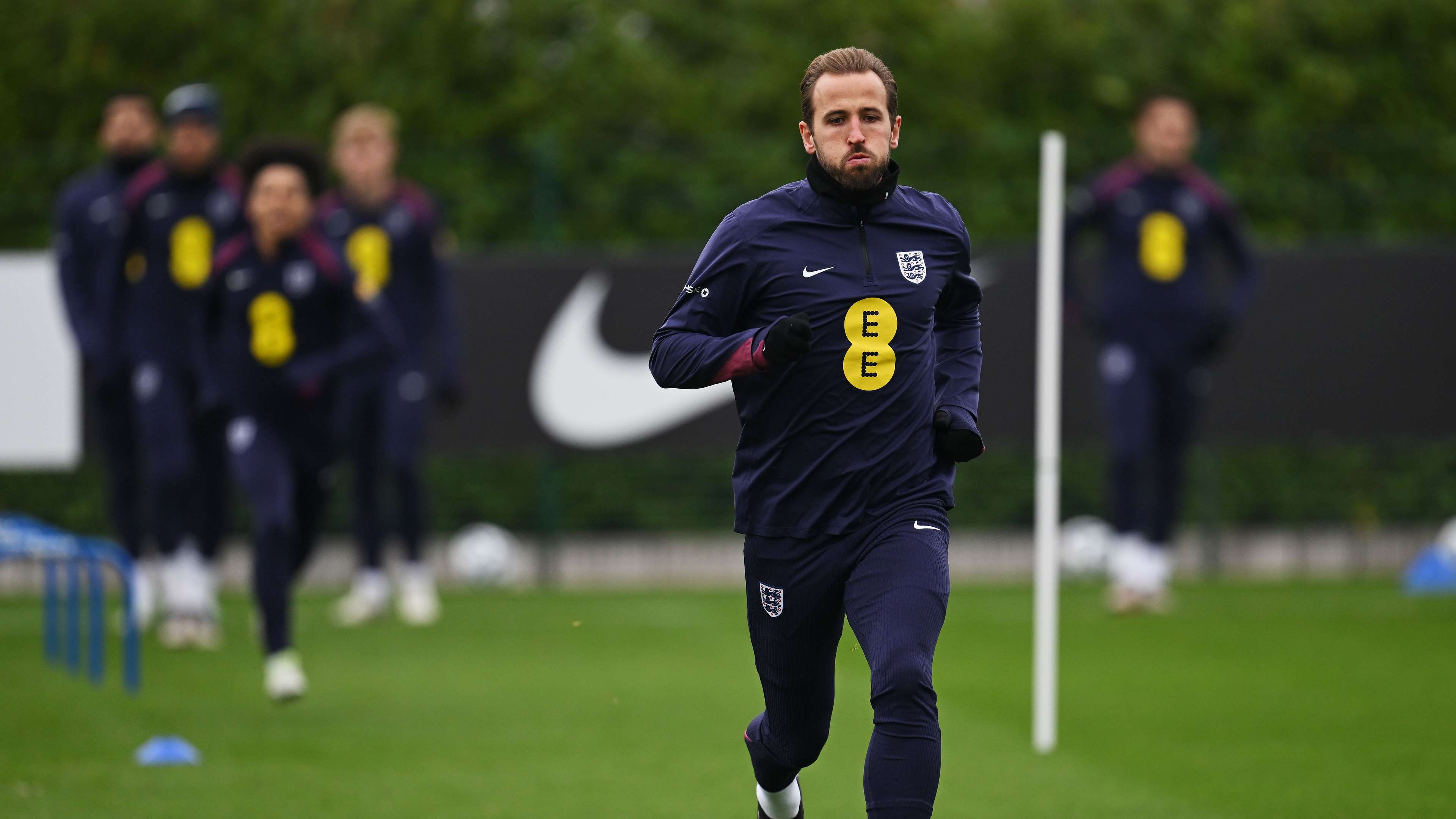 Kane sends out warning to England players ahead of Tuchel era   Kane sends out warning to England players ahead of Tuchel era