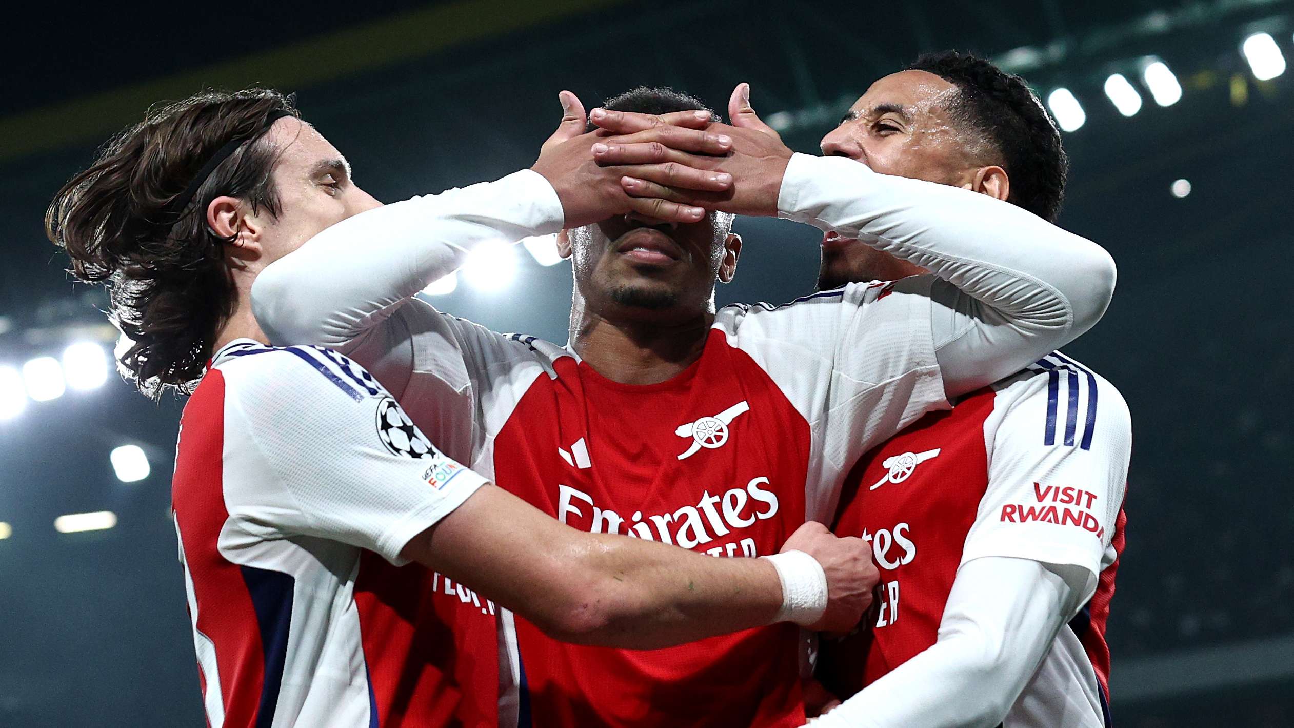 Gabriel mocks Gyokeres' celebration after goal against Sporting  