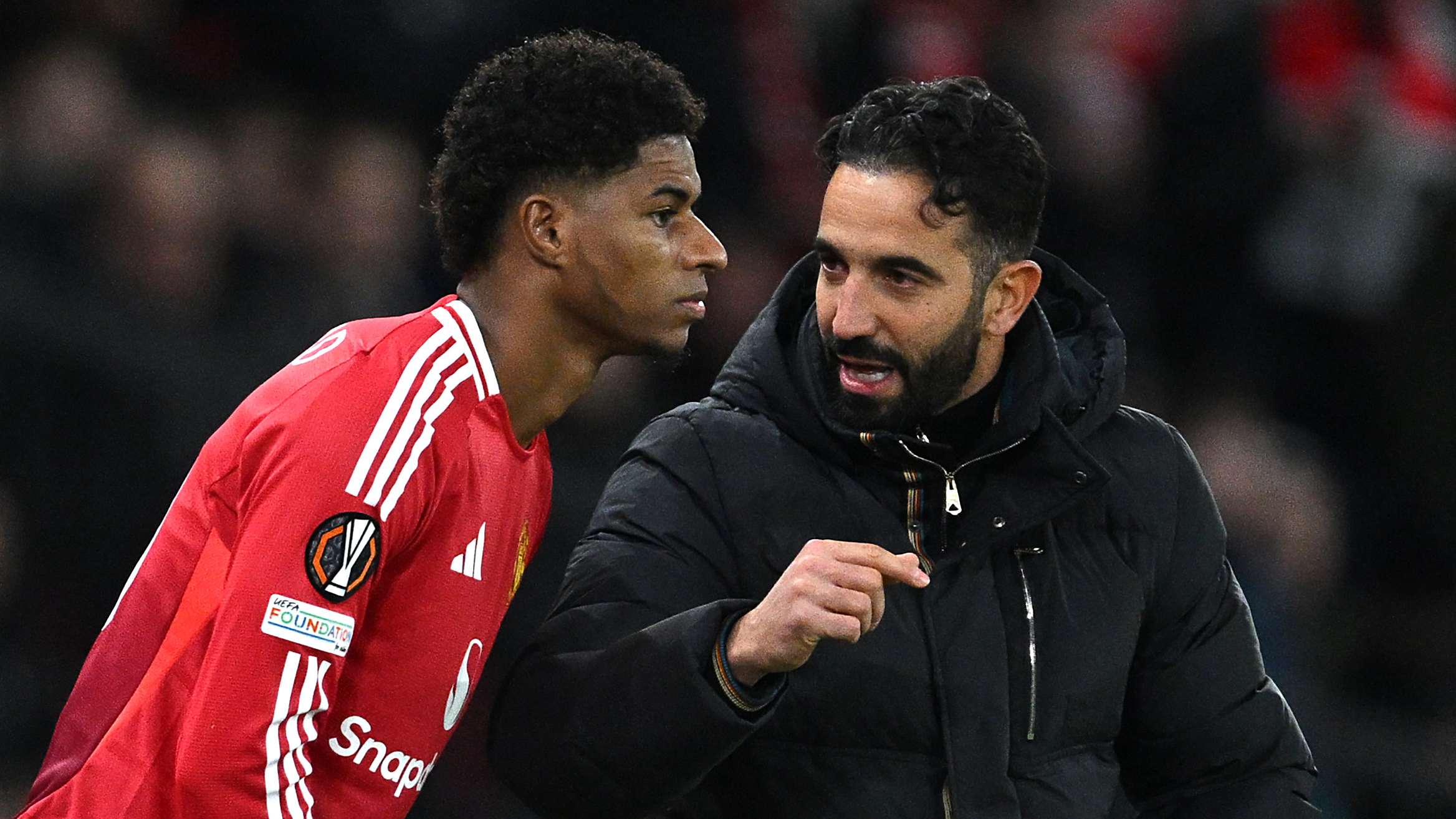 Shots fired at Rashford? Amorim makes contrast with Mount  