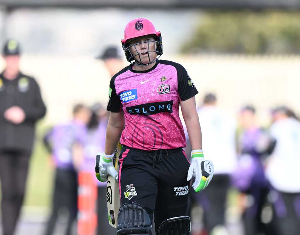 Injured Healy out of WBBL 2024, doubtful for India ODIs   Injured Healy out of WBBL 2024, doubtful for India ODIs