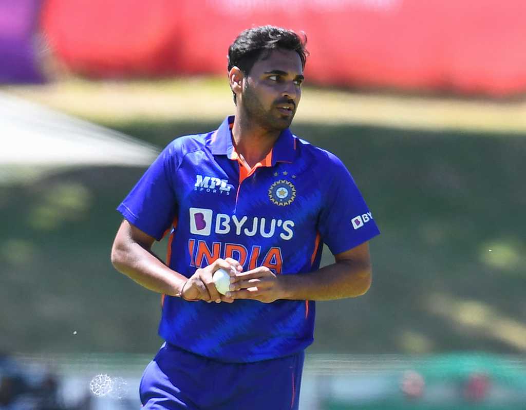 RCB bag Bhuvneshwar at INR 10.75 Cr as pacers earn big  