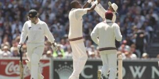 Dean Jones rattles Curtly Ambrose and finds out hard way  