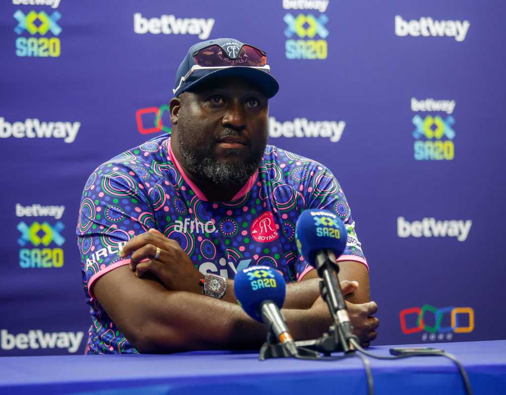 Mandla Mashimbyi named head coach of South Africa women's team  