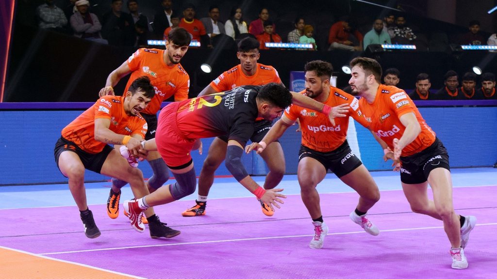Sunil Kumar equals record for most wins as captain in PKL history as U Mumba beat Bengaluru Bulls  