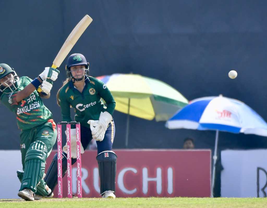 Sharmin turns a corner with aggressive knock  