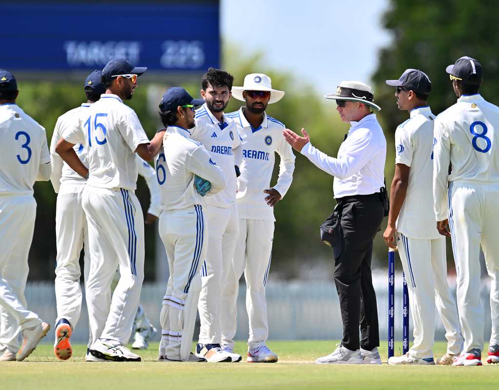 Why the ball change in Mackay wasn't probably a case of ball tampering  