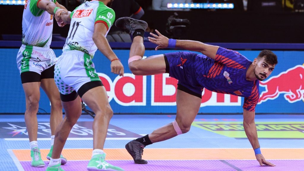 Dabang Delhi K. C. set to battle Patna Pirates in Semi-Final 2 of PKL season 11  