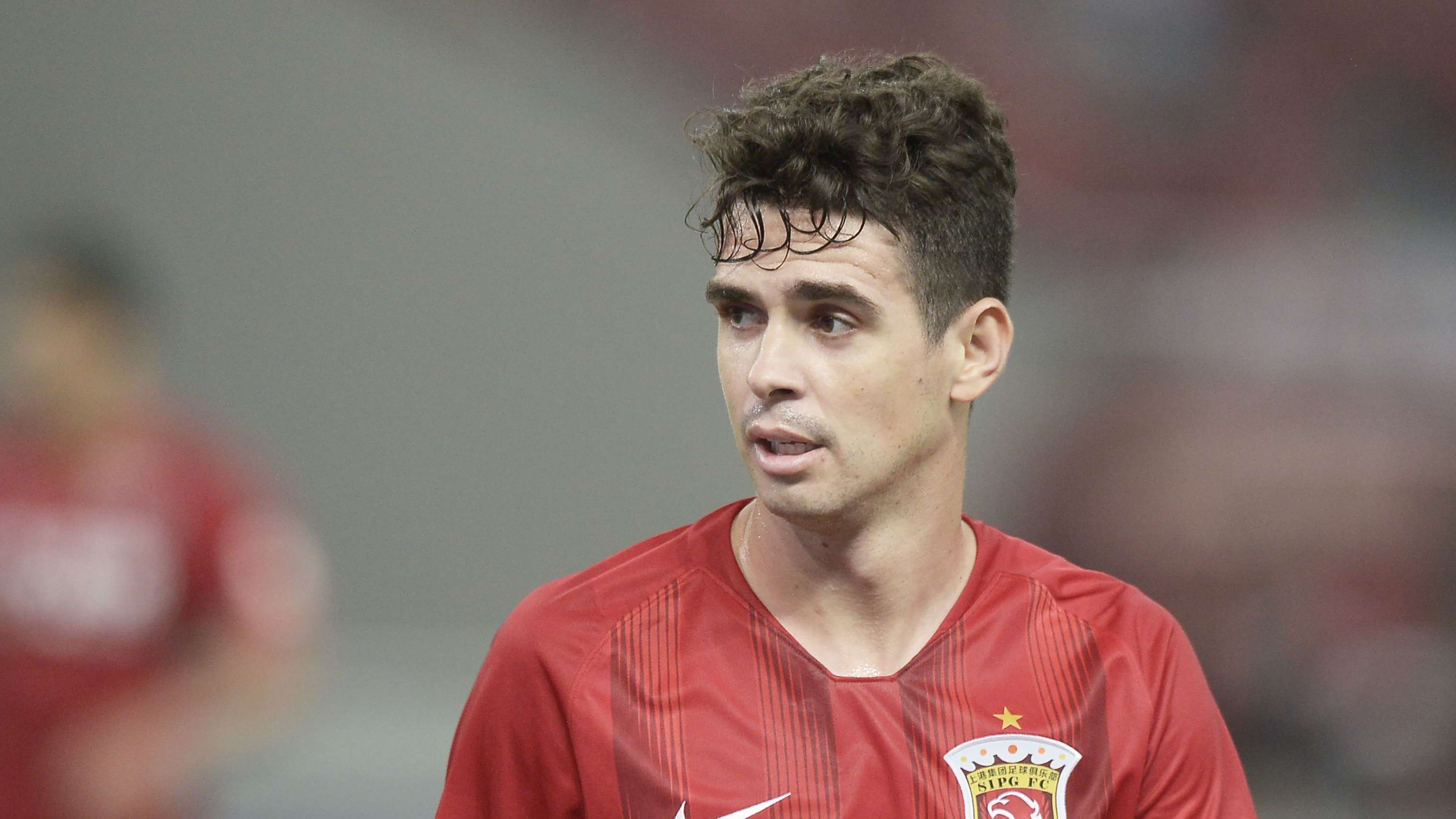 Ex-Chelsea ace Oscar finalising transfer to former club  