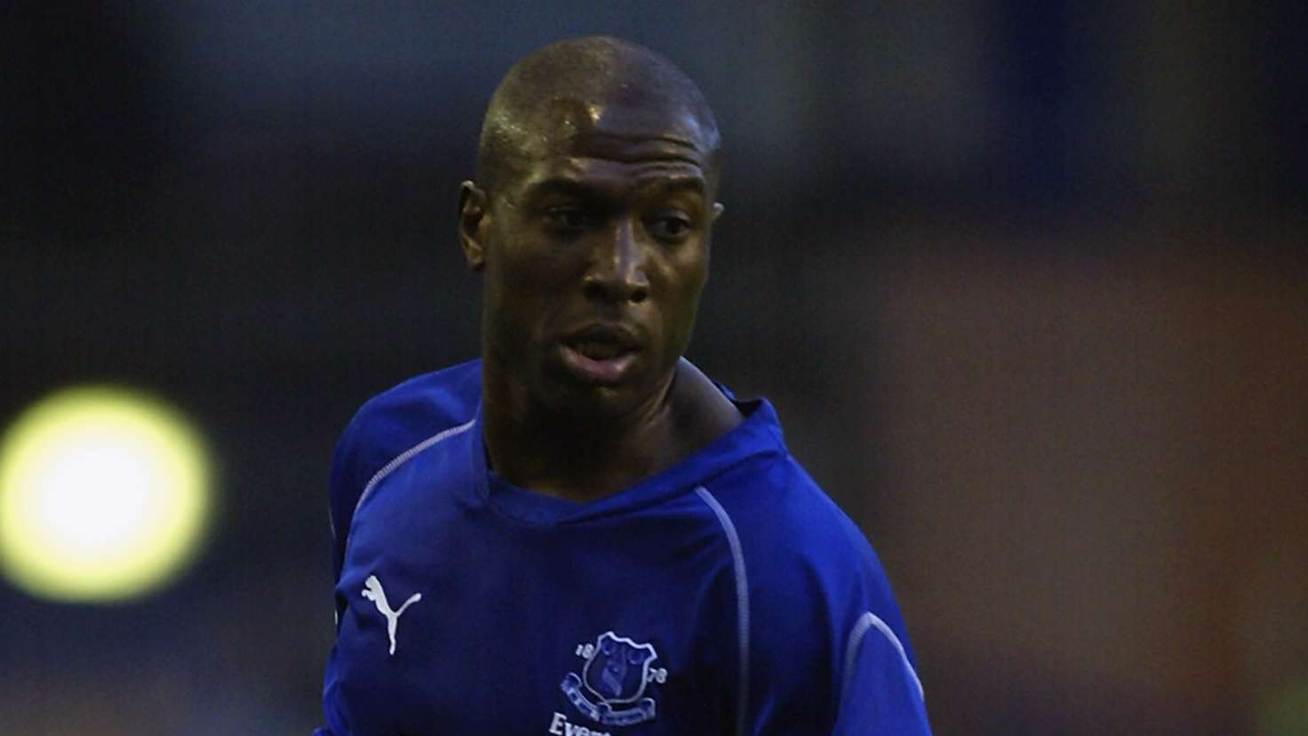 Arsenal & Everton pay touching tribute to late former star Campbell   Arsenal & Everton pay touching tribute to late former star Campbell