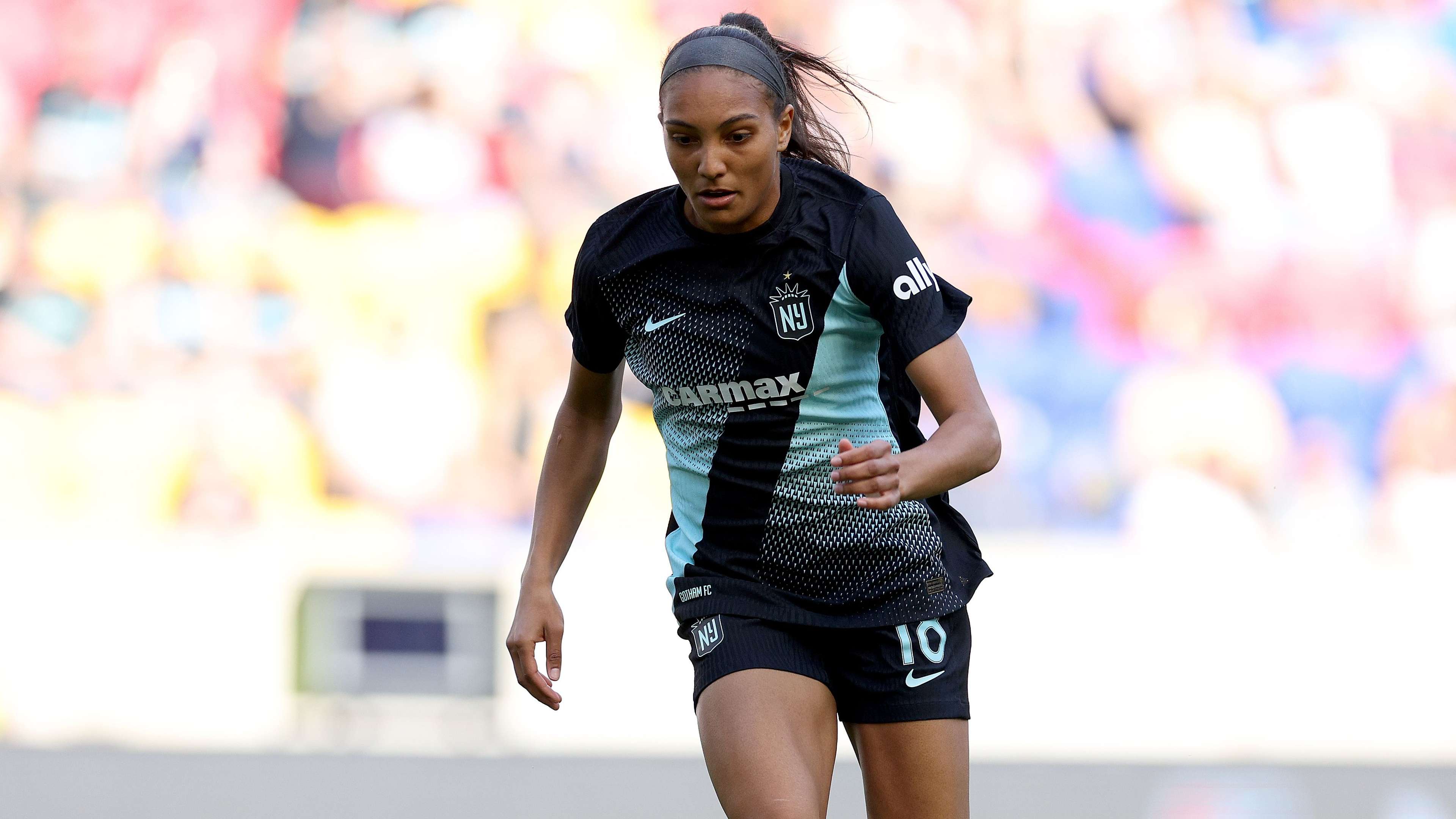 Gotham trade USWNT attacker Ryan to Houston Dash  