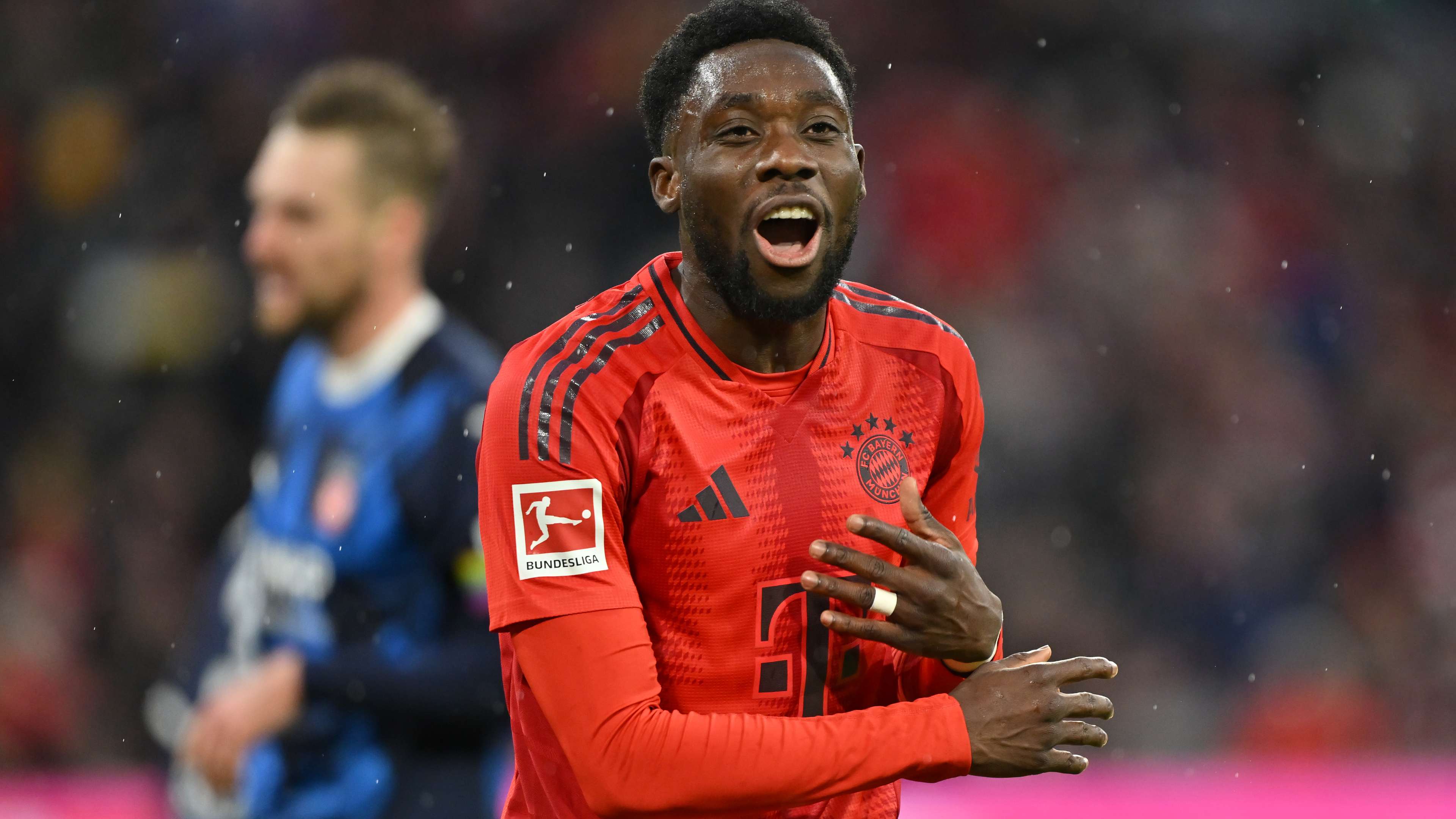 Man Utd fall behind in Davies pursuit as Liverpool switch is 'unlikely'  