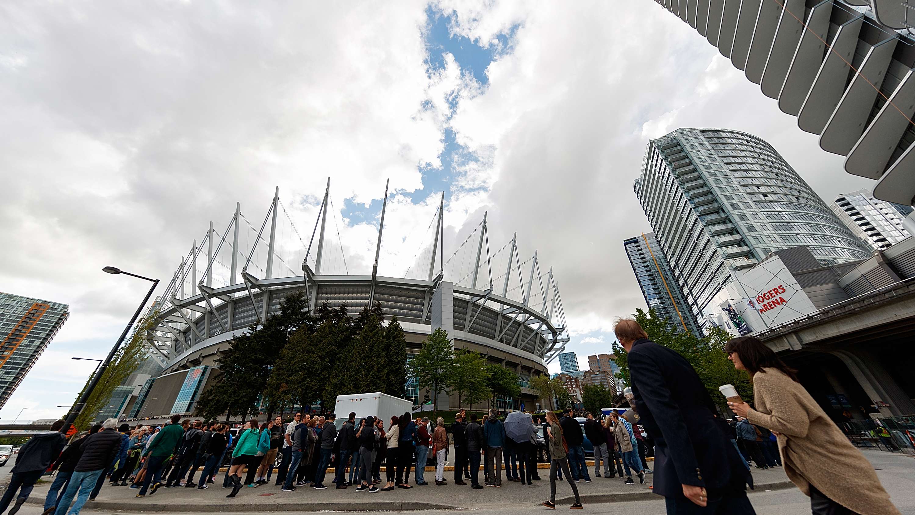 Nash-owned Whitecaps up for sale, MLS club valued at $470M  