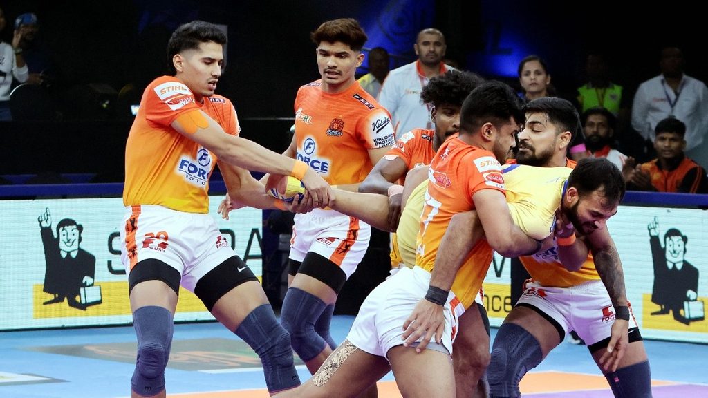 Defending champions Puneri Paltan close their campaign with a comprehensive win against Tamil Thalaivas  