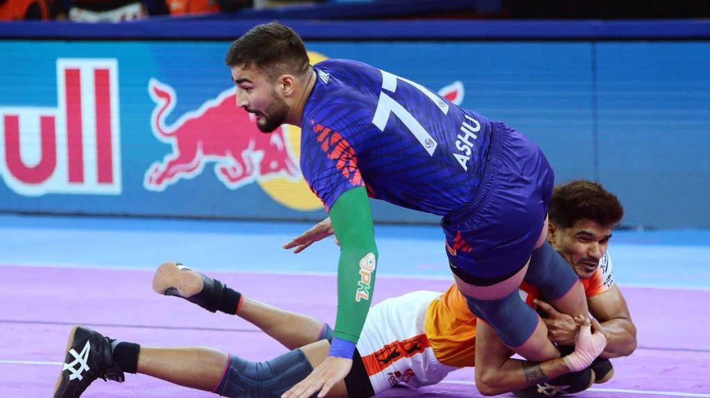 Puneri Paltan brace for Dabang Delhi K.C. challenge in Match 102 of PKL season 11  