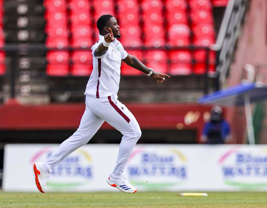 Tried to bowl in good areas and build pressure for the other bowlers: Seales  