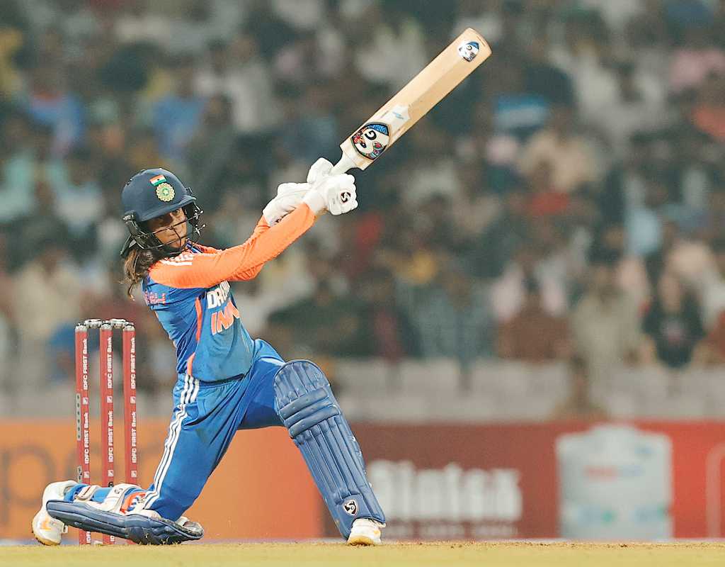 Rodrigues, Mandhana set up India's comfortable win  