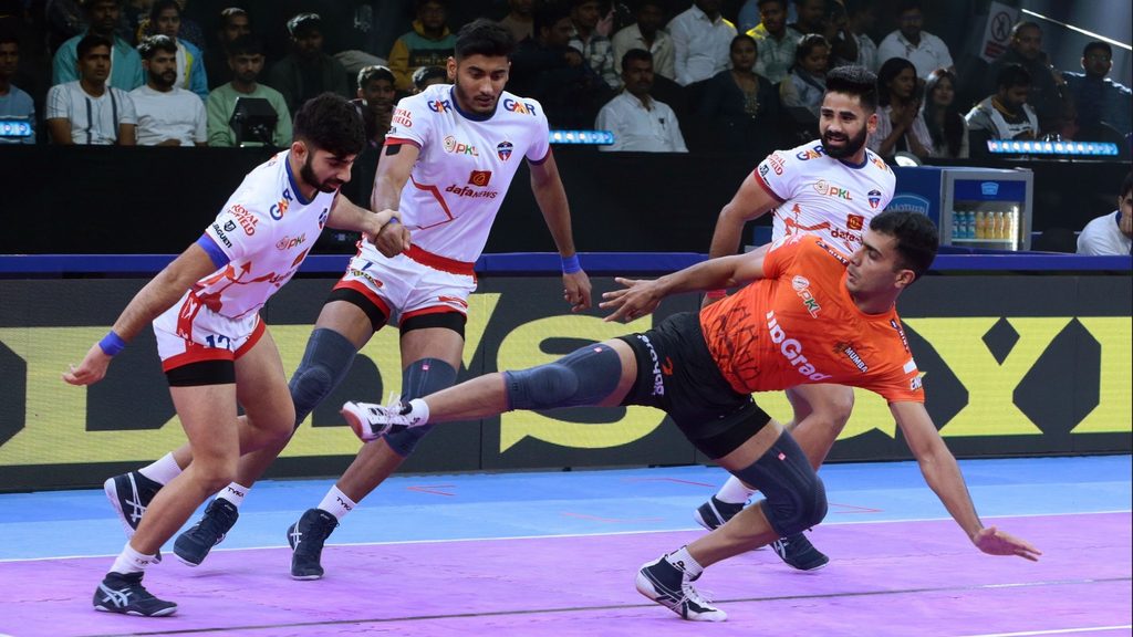 UP Yoddhas overcome U Mumba in closely-fought contest to take one step closer to Season 11 Playoffs  