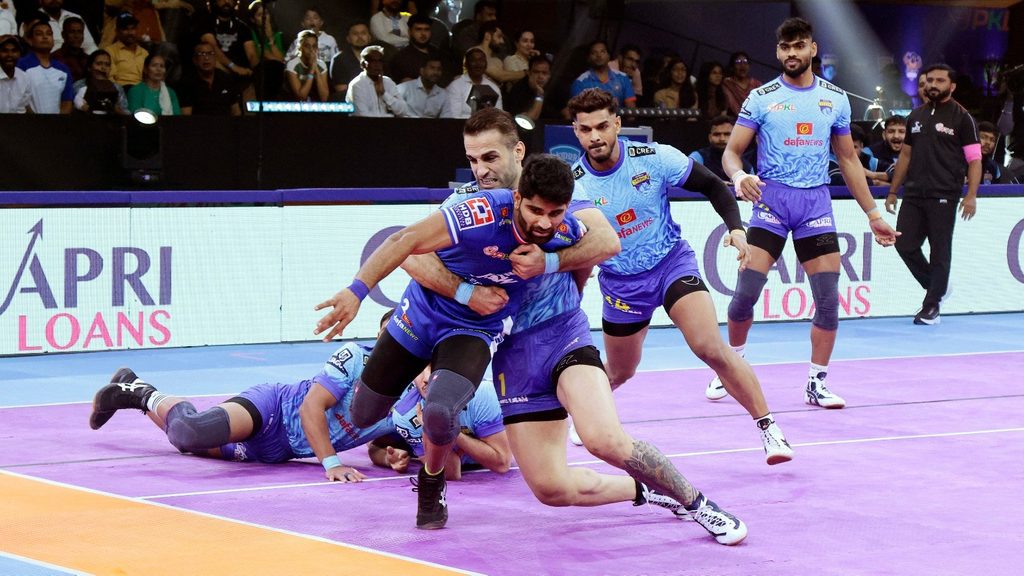 Match Highlights: Dabang Delhi K.C. vs UP Yoddhas | December 5 | PKL Season 11  