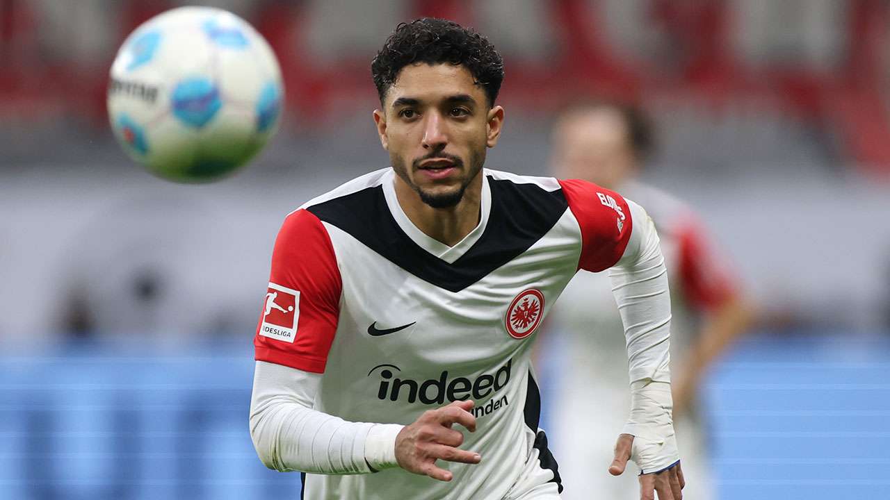Frankfurt slap huge price tag on Man City target Marmoush  