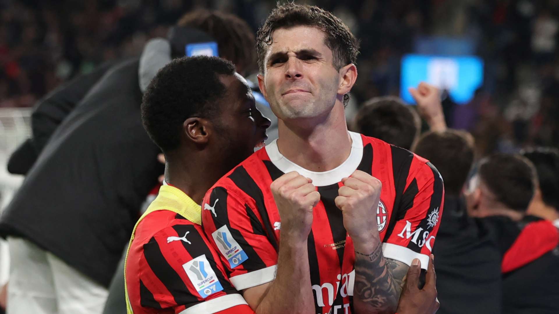 USMNT star Pulisic reacts to winning first trophy at AC Milan  