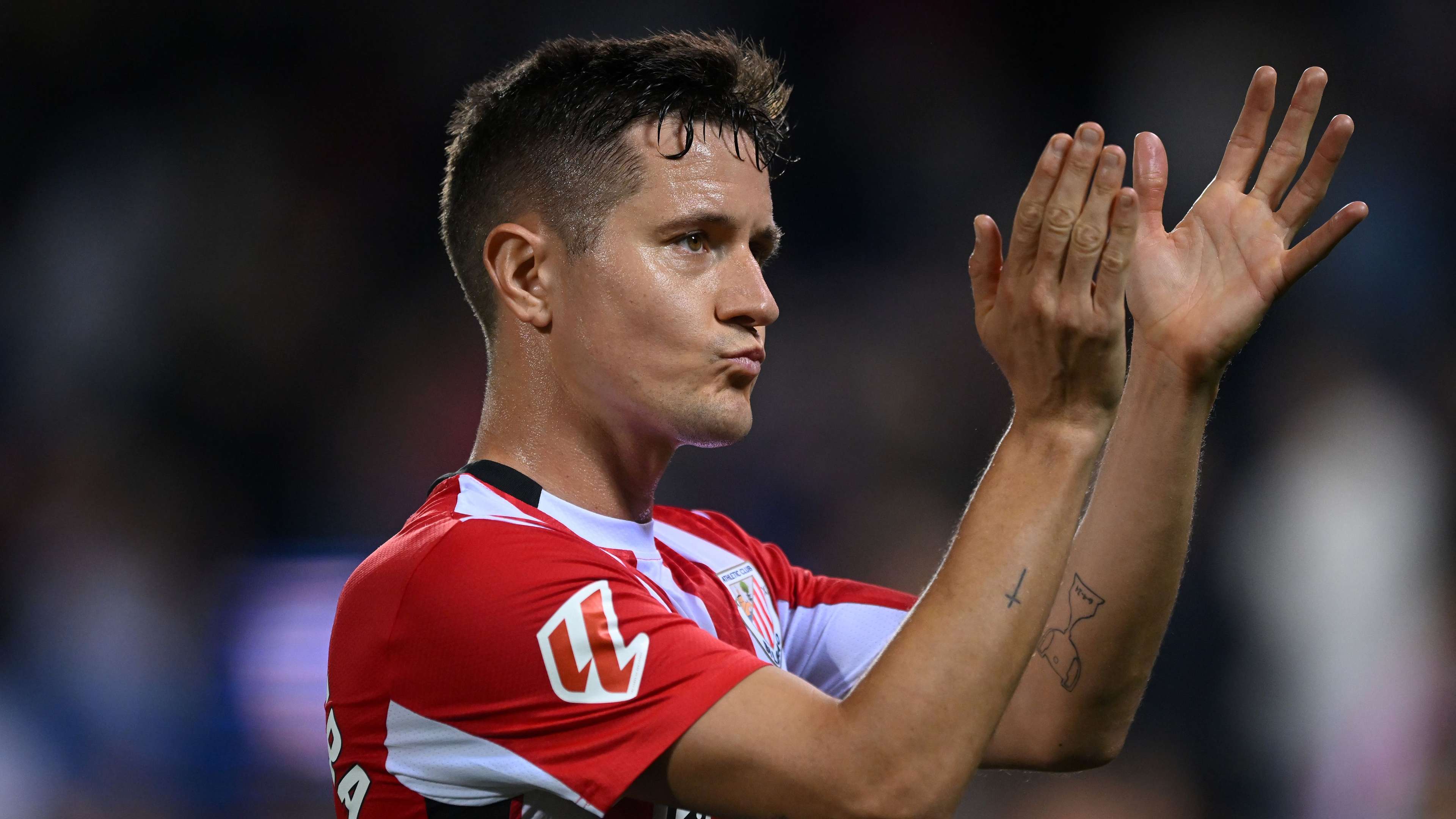 Herrera to Boca Juniors! Ex-Man Utd star finalising move to Argentina  