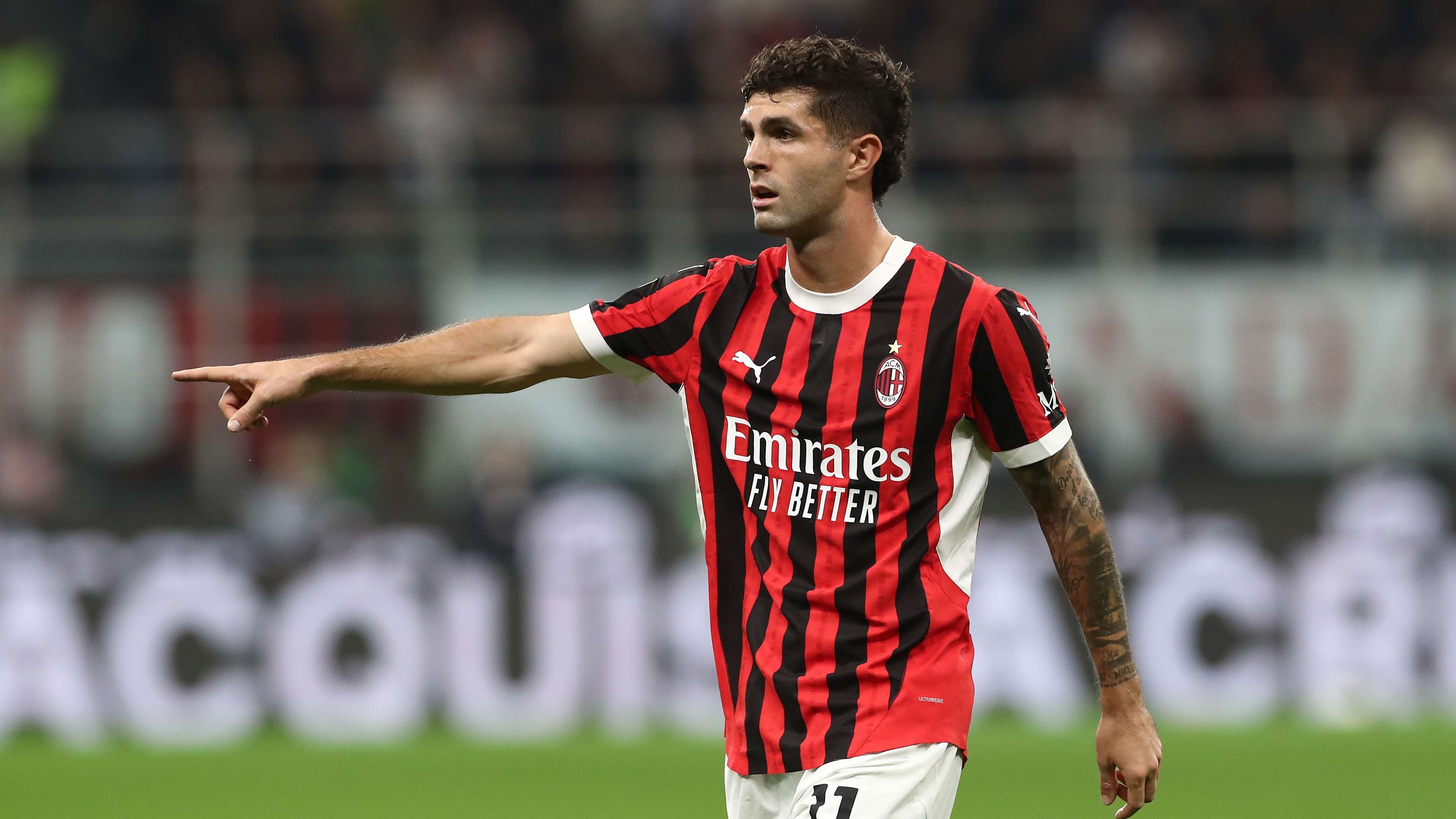 Pulisic suffers injury, subbed off in Milan's clash vs. Como  
