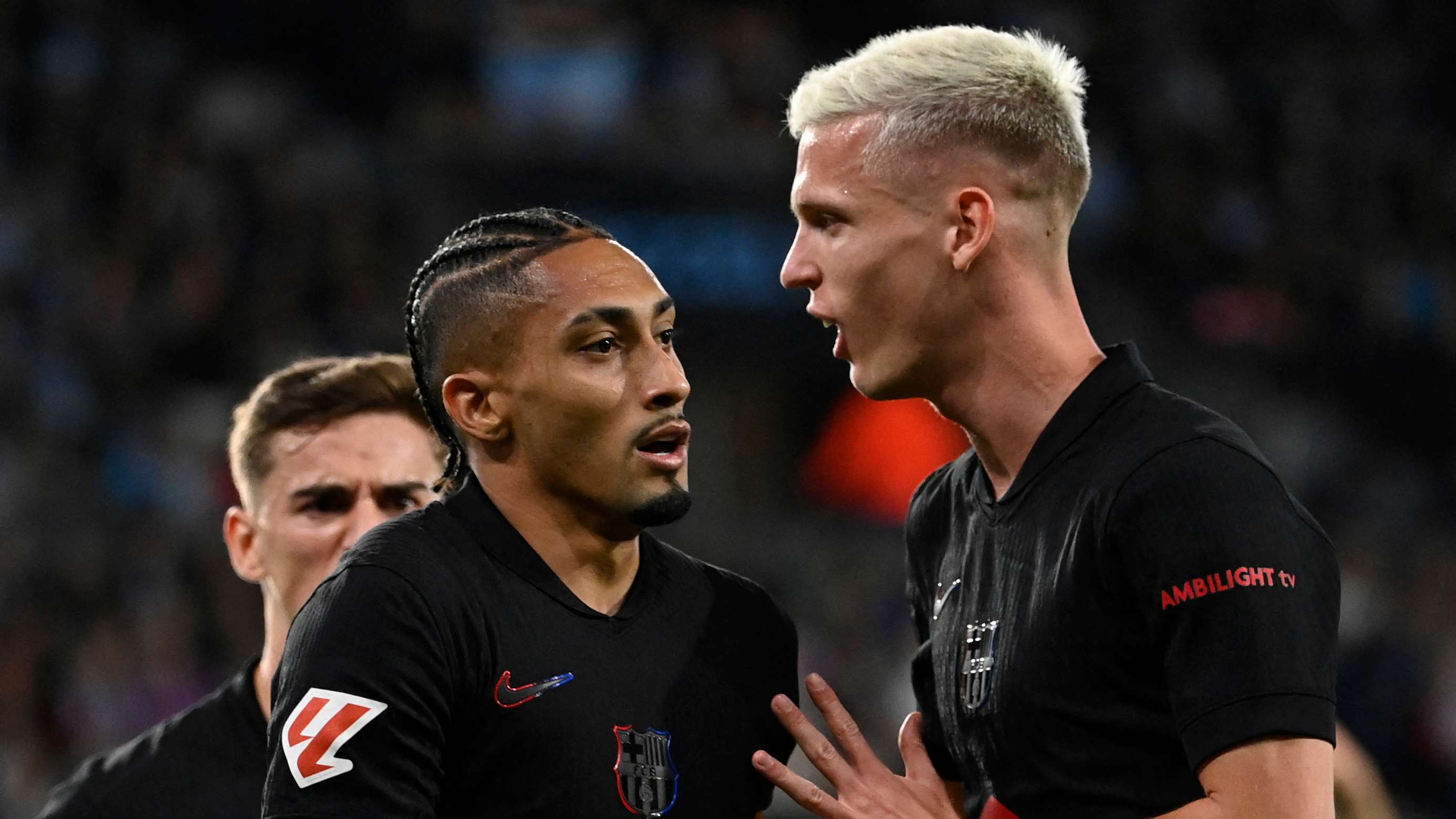 Raphinha warns Barcelona over transfers due to Olmo contract chaos   Raphinha warns Barcelona over transfers due to Olmo contract chaos