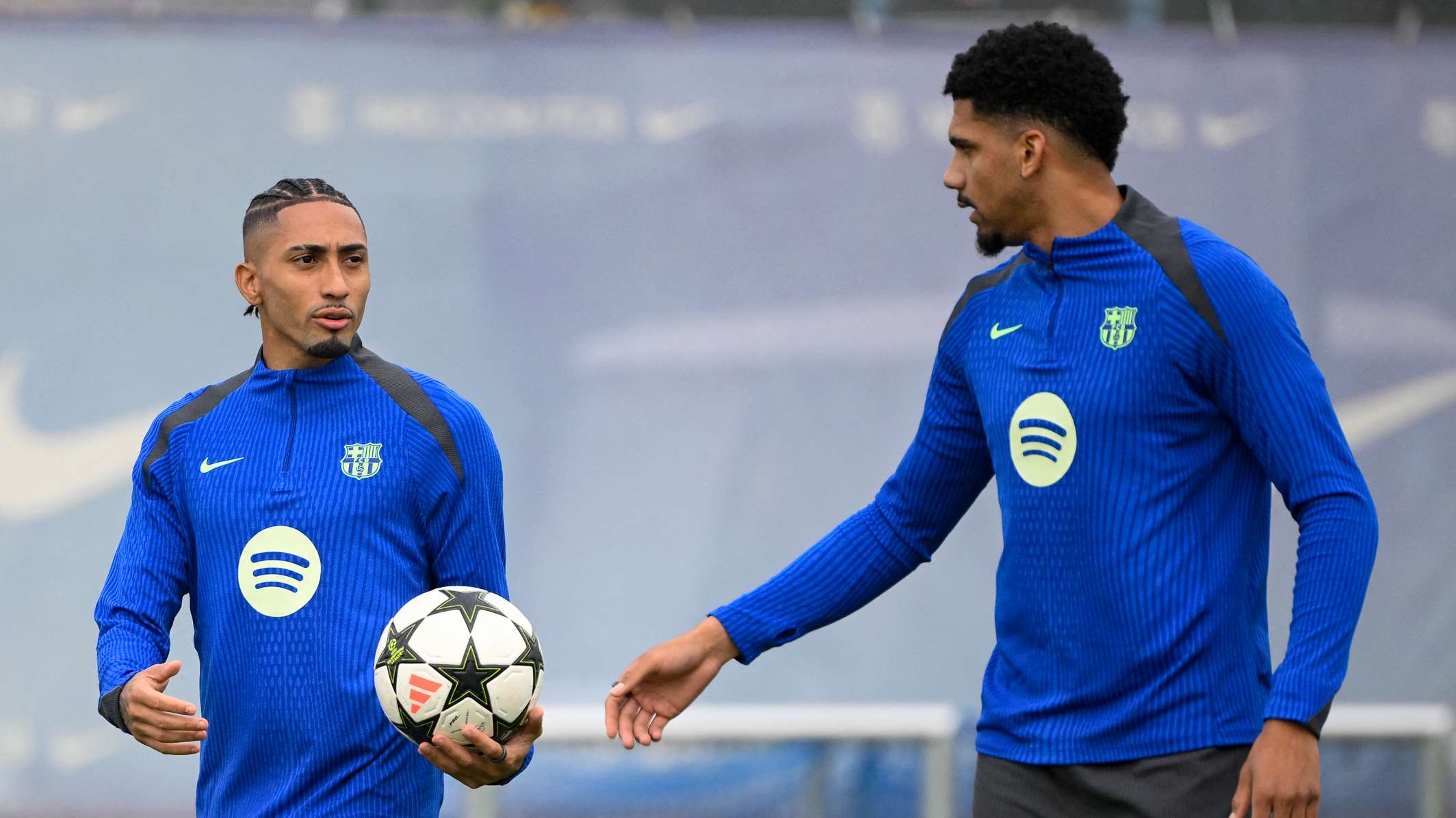 Chaos at Barca? Raphinha and Araujo demand 'urgent' meeting with Flick  