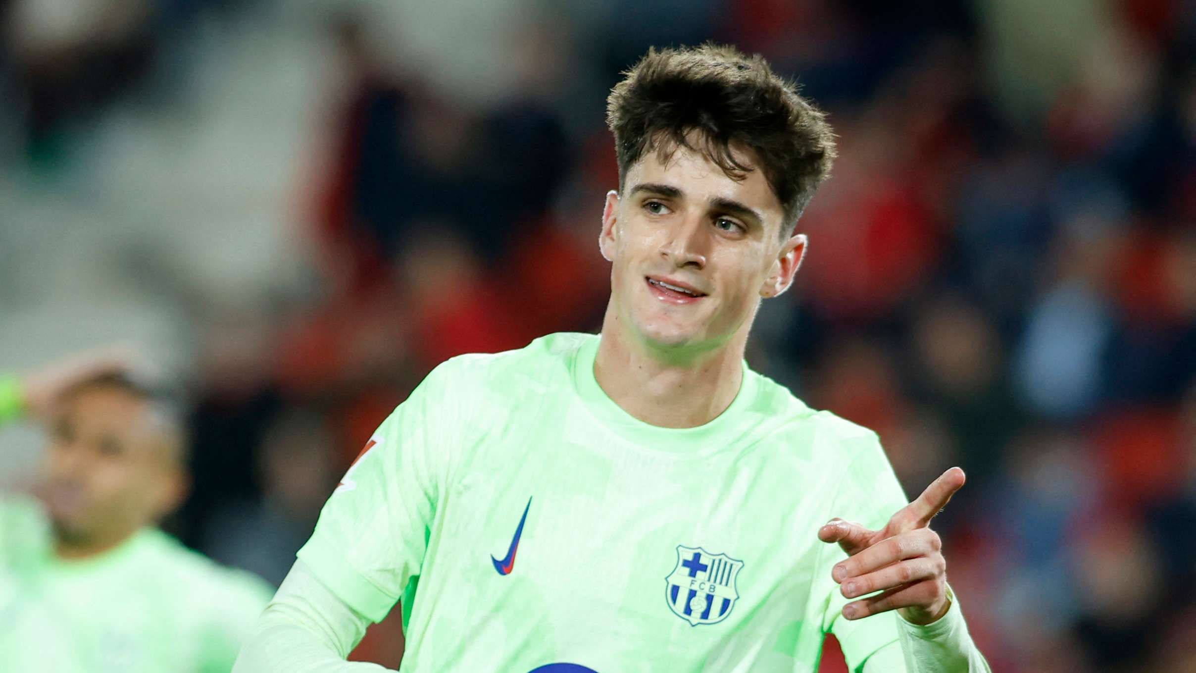 Victor could rip up Barcelona contract after registration failure  