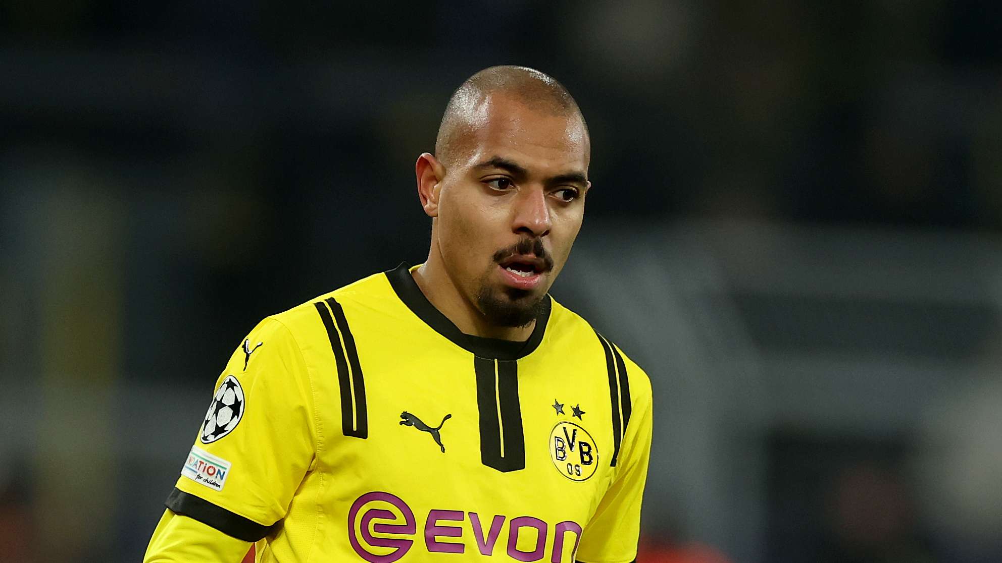 Aston Villa in talks to sign Dortmund star Malen   Aston Villa in talks to sign Dortmund star Malen