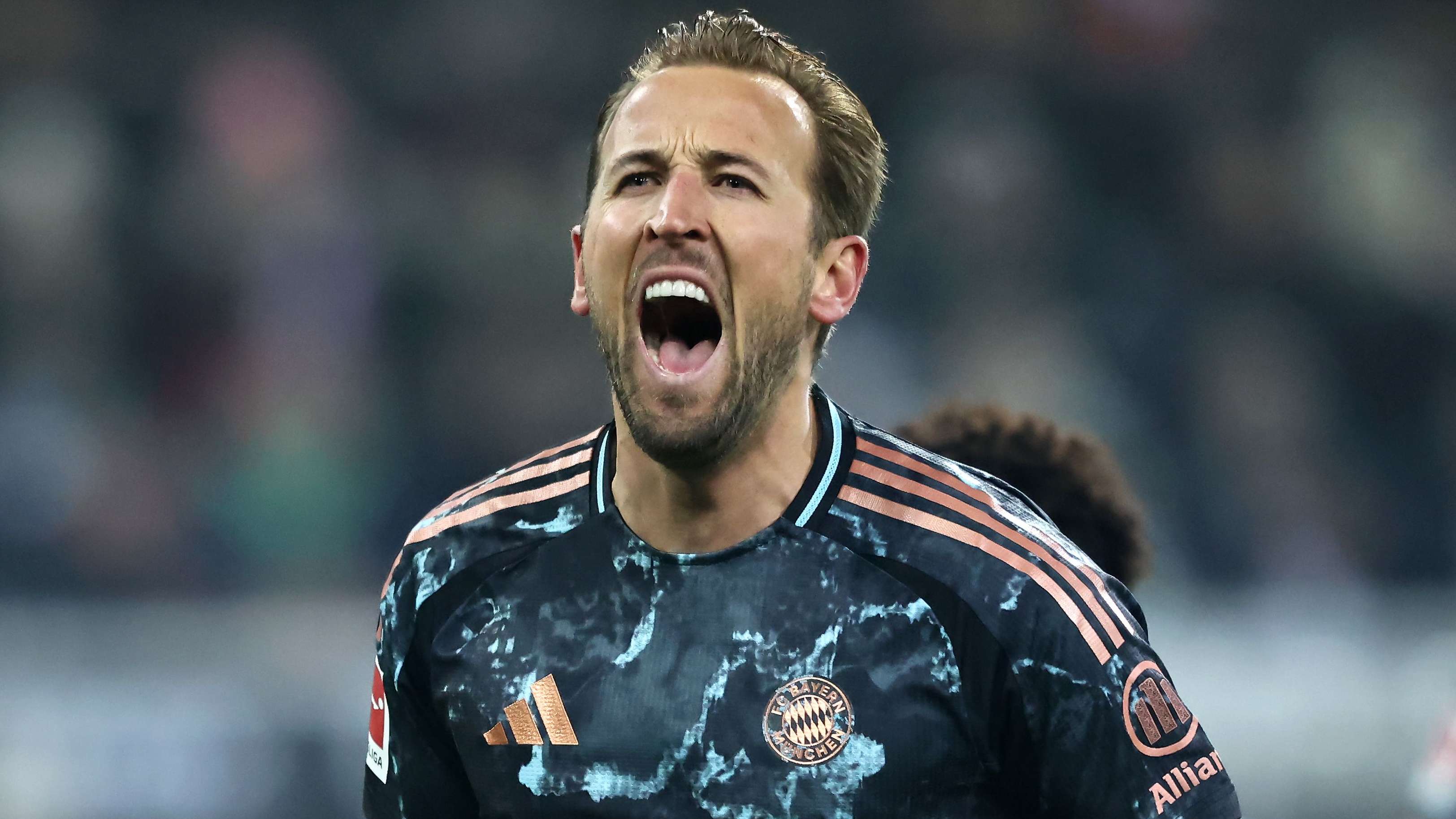 Kane does it again! Striker's penalty saves miserable Bayern   Kane does it again! Striker's penalty saves miserable Bayern