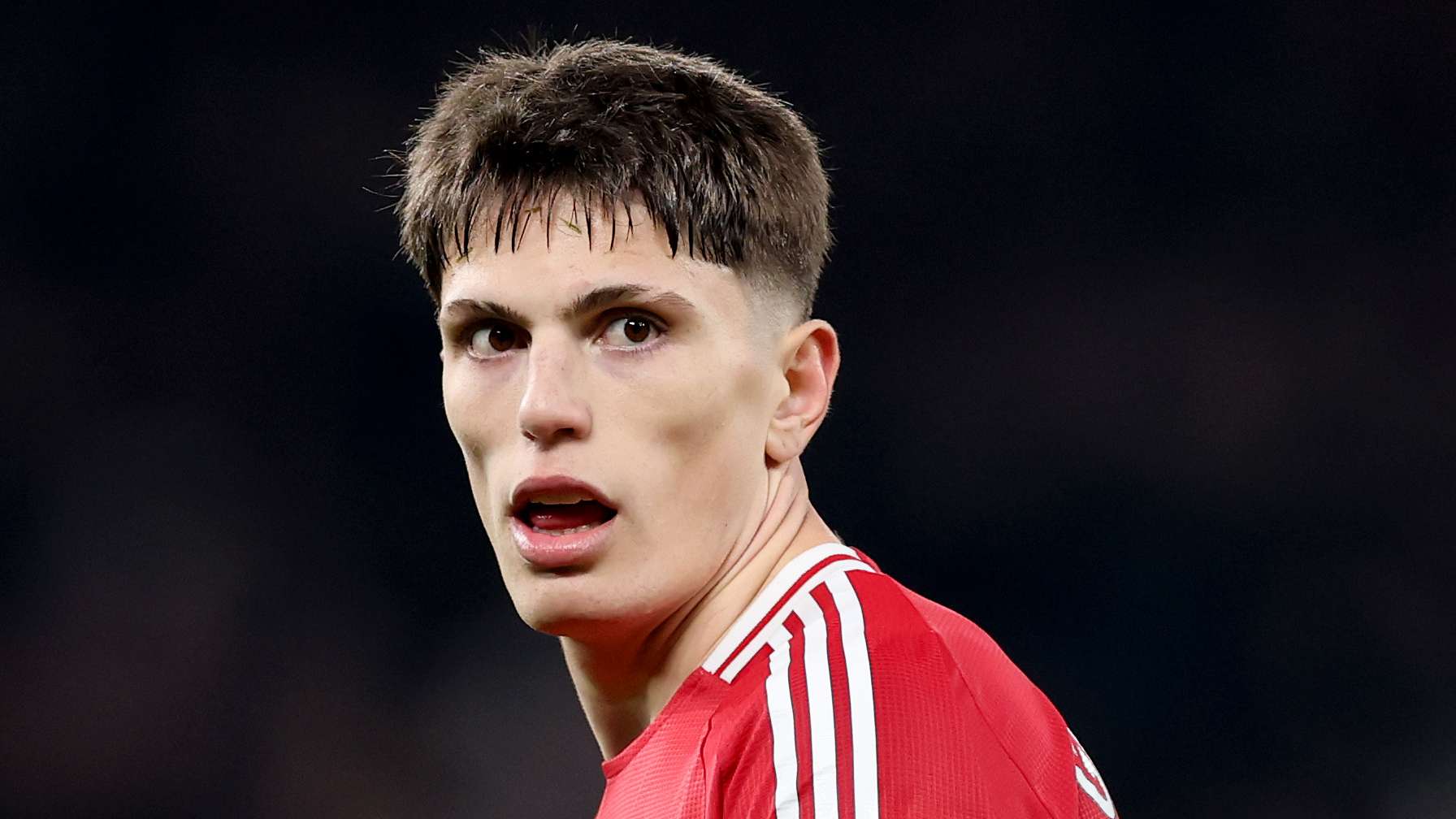 Chelsea & Napoli unsure about Garnacho temperament  