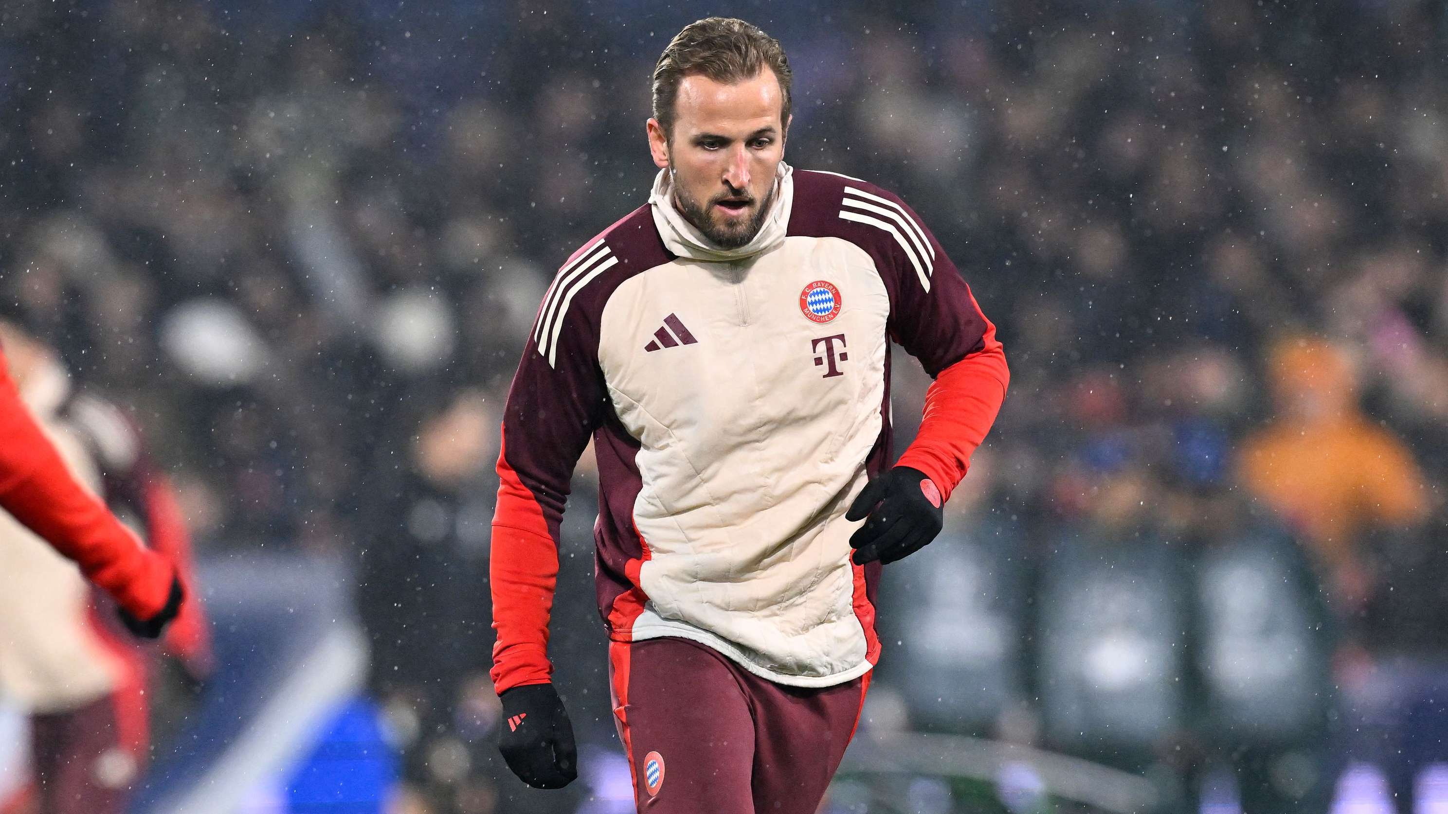 Why Bayern's UCL clash was interrupted for seven minutes  