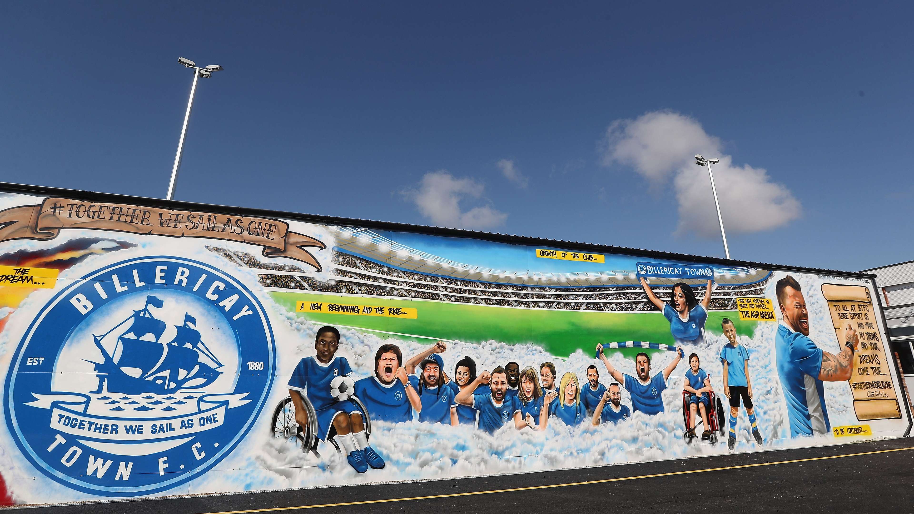 Injured star set to make Love Island return!   Injured star set to make Love Island return!