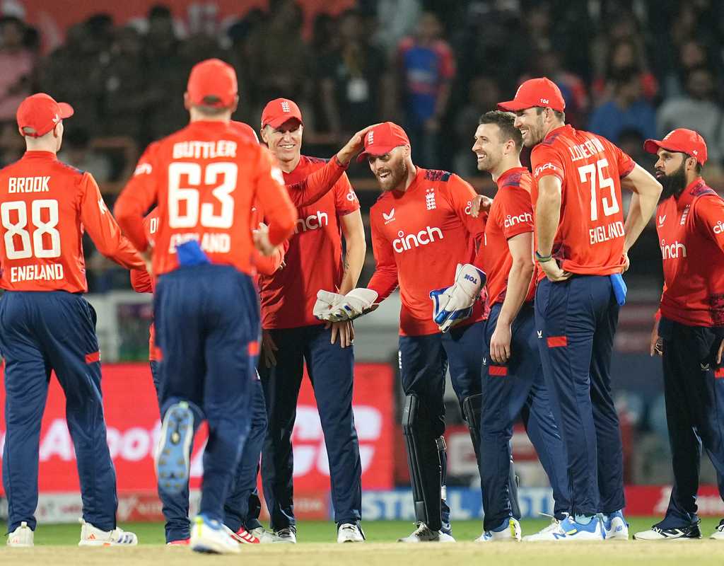 England keep series alive with clinical bowling display  