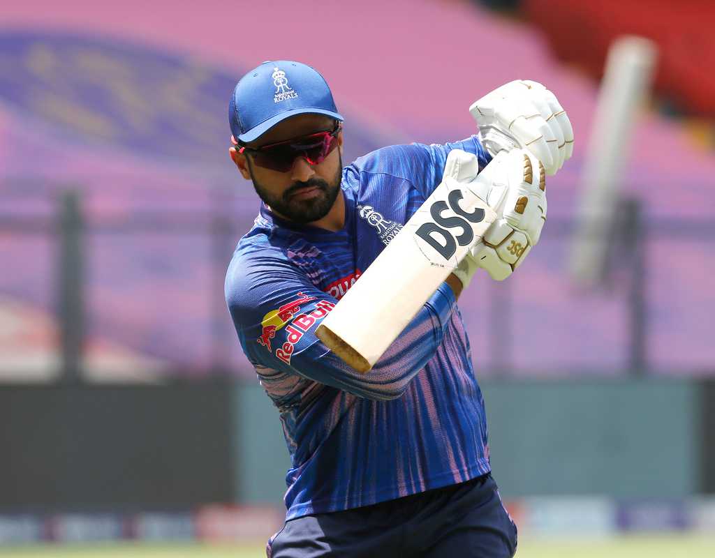 Nair, Shorey tons power Vidarbha to semifinals  