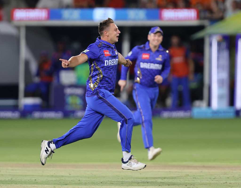Potgieter takes 5 for 10 as MICT crush Sunrisers on opening night  