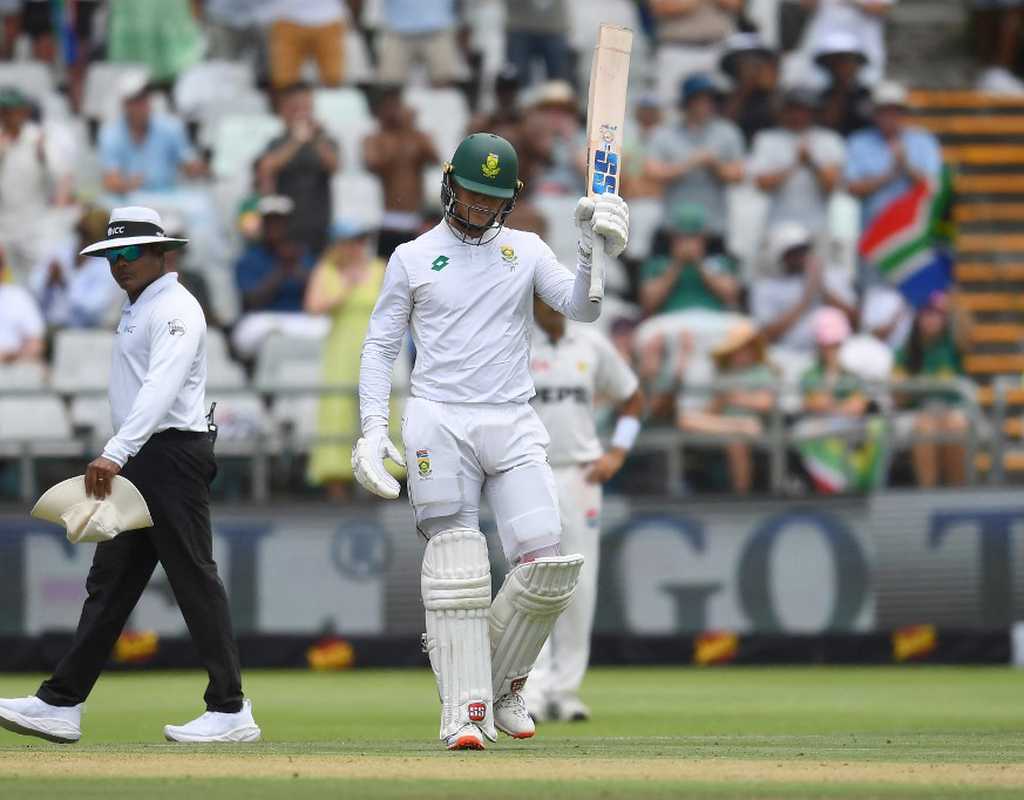 Pakistan bounce back with wickets after South Africa's good start  