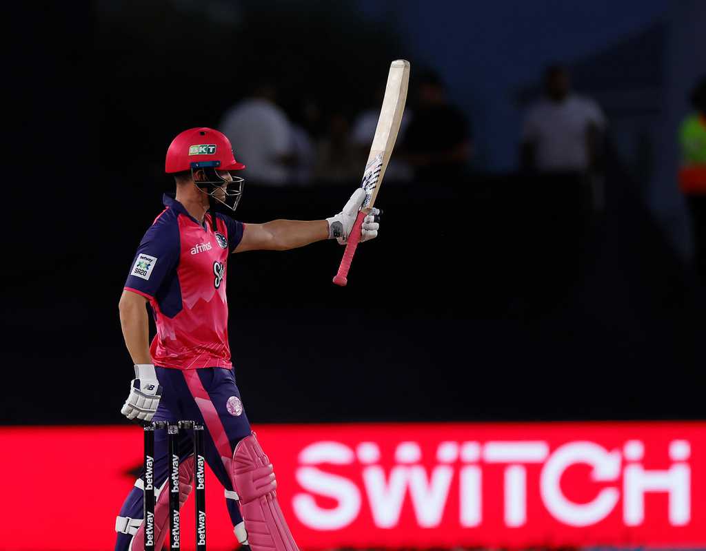 Paarl Royals maintain perfect home record with six-wicket win Paarl Royals maintain perfect home record with six-wicket win