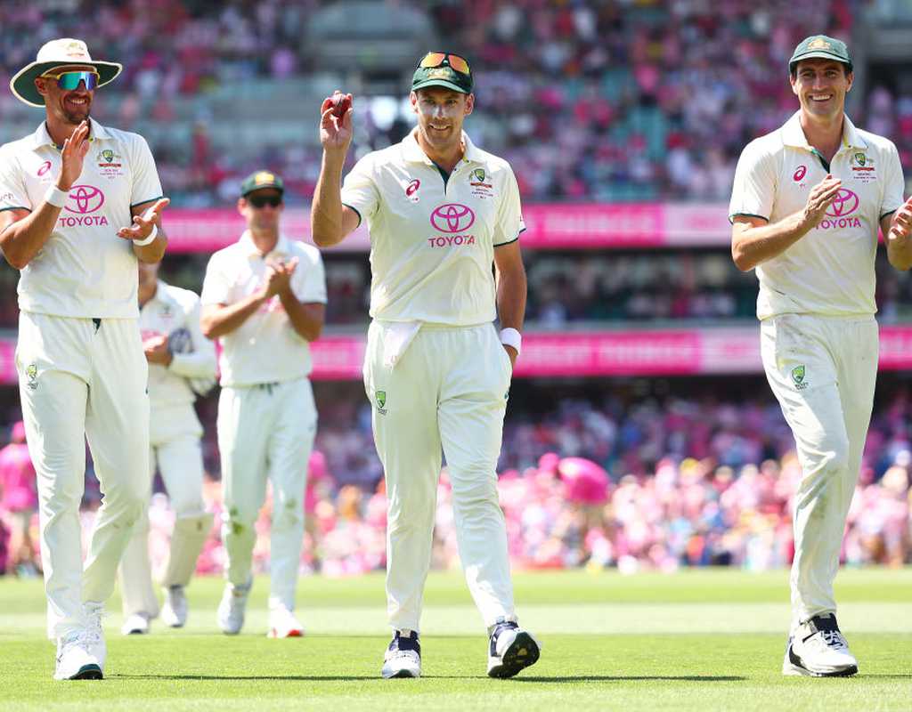 Australia clinch the Border-Gavaskar Trophy after a decade   Australia clinch the Border-Gavaskar Trophy after a decade