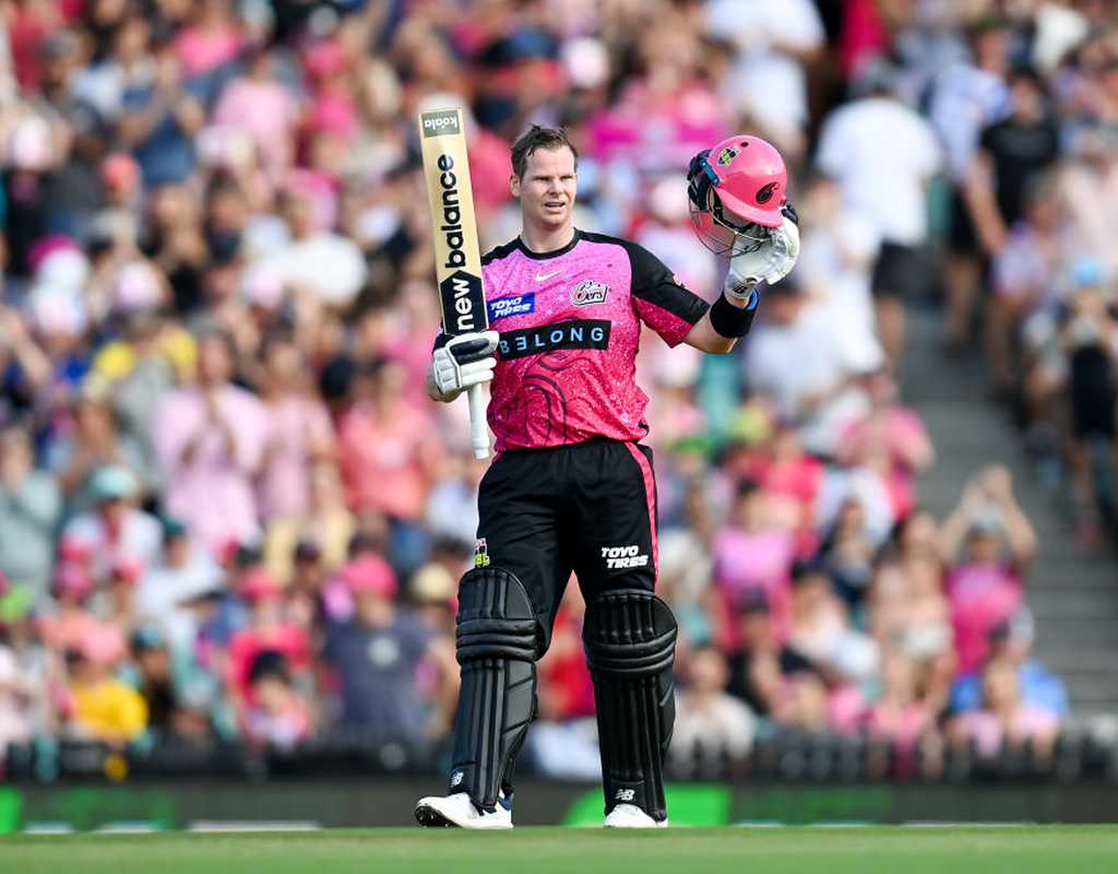 Smith's record-equalling BBL ton headlines Sydney Sixers' victory   Smith's record-equalling BBL ton headlines Sydney Sixers' victory