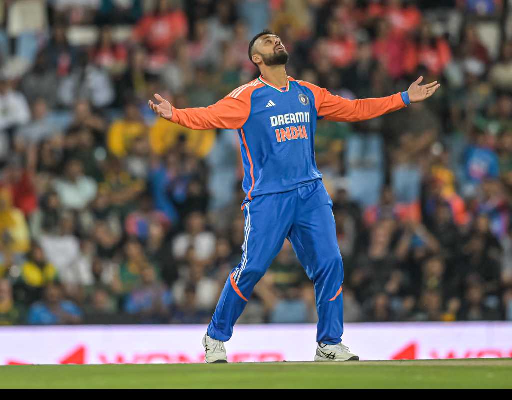 Varun Chakravarthy picks five; Shreyas Iyer slams ton  