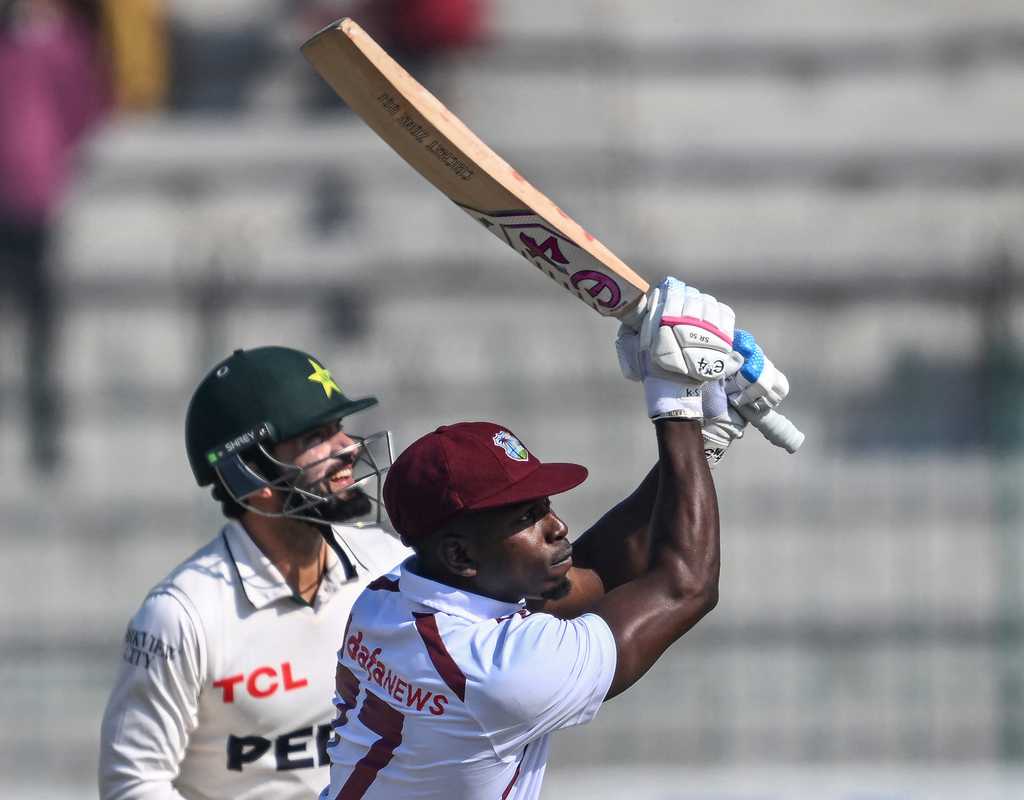 Dogged West Indies set Pakistan a target of 254 Dogged West Indies set Pakistan a target of 254