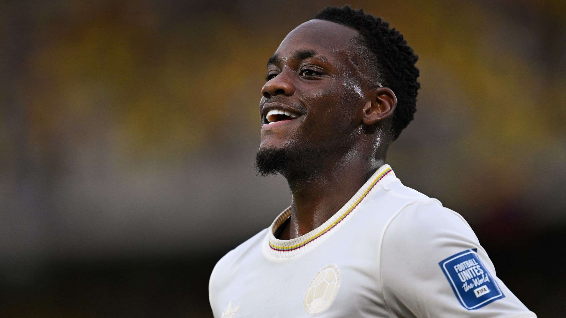 Ex-Aston Villa ace Duran to make '600-mile commute' to Al-Nassr  