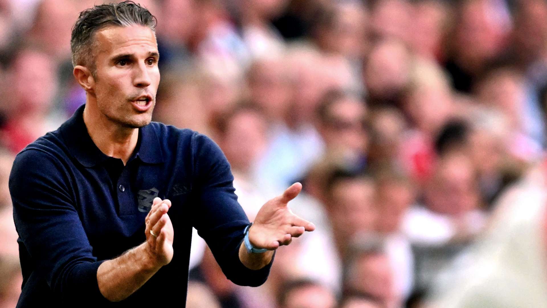Van Persie set to take big job at former club  