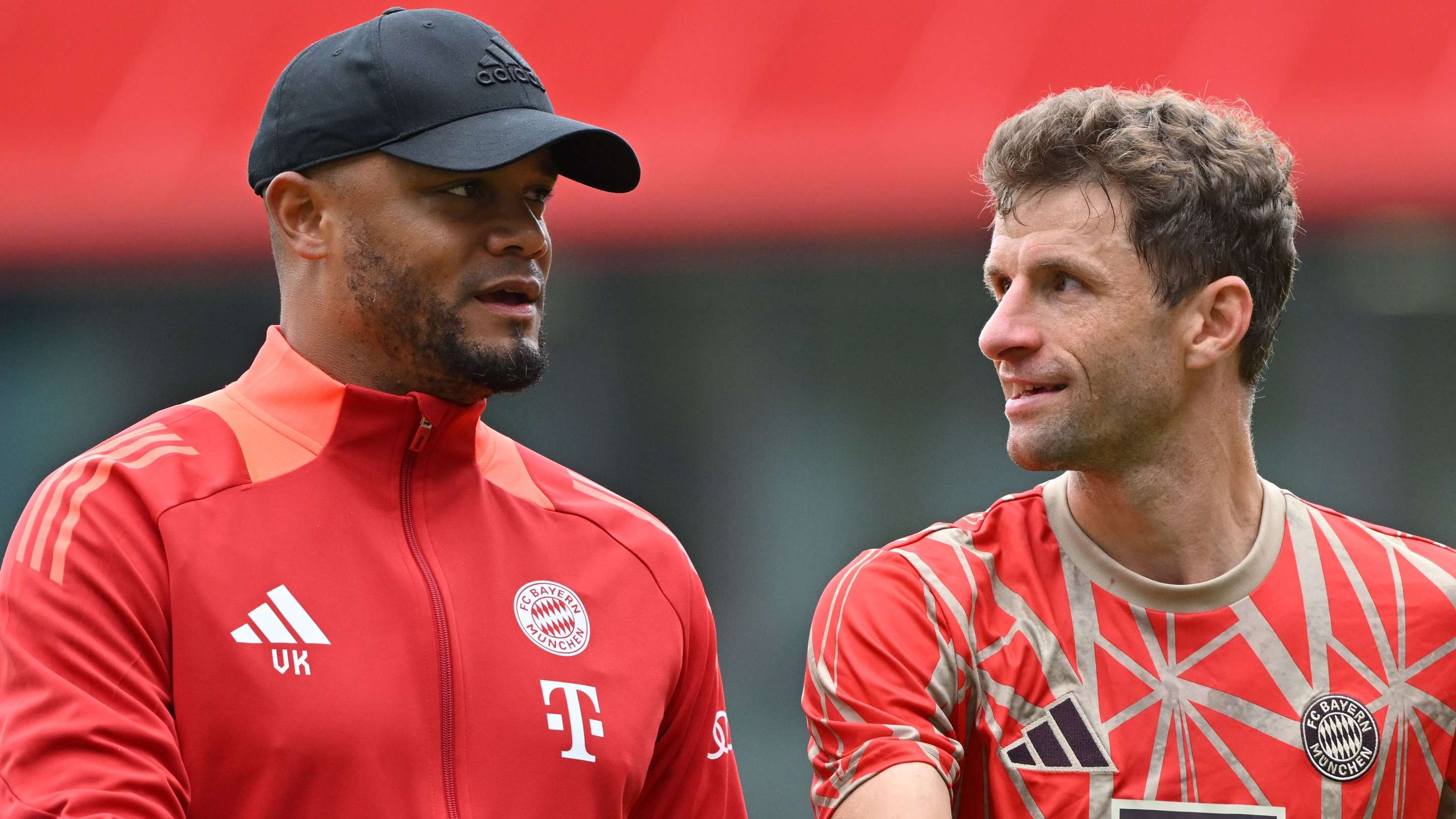Kompany accused of 'humiliating' Bayern legend Muller  