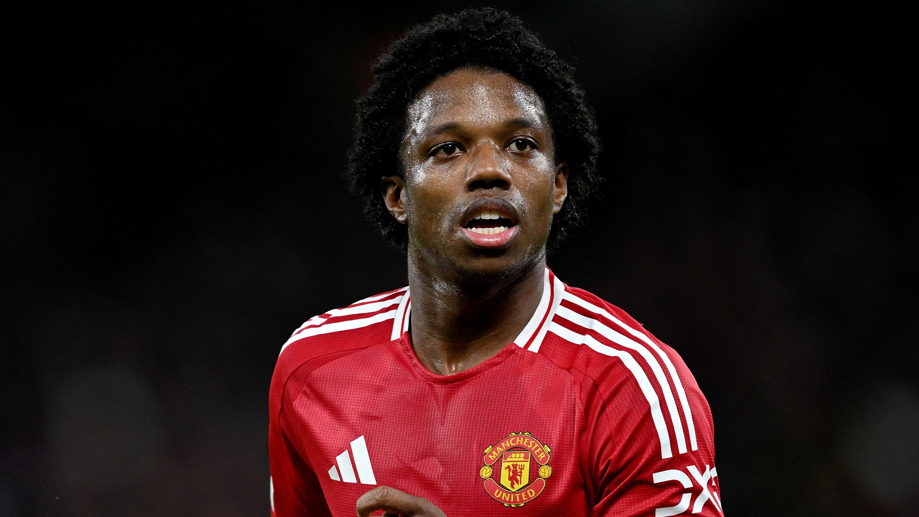 Man Utd's Malacia set for deadline-day switch to PSV  