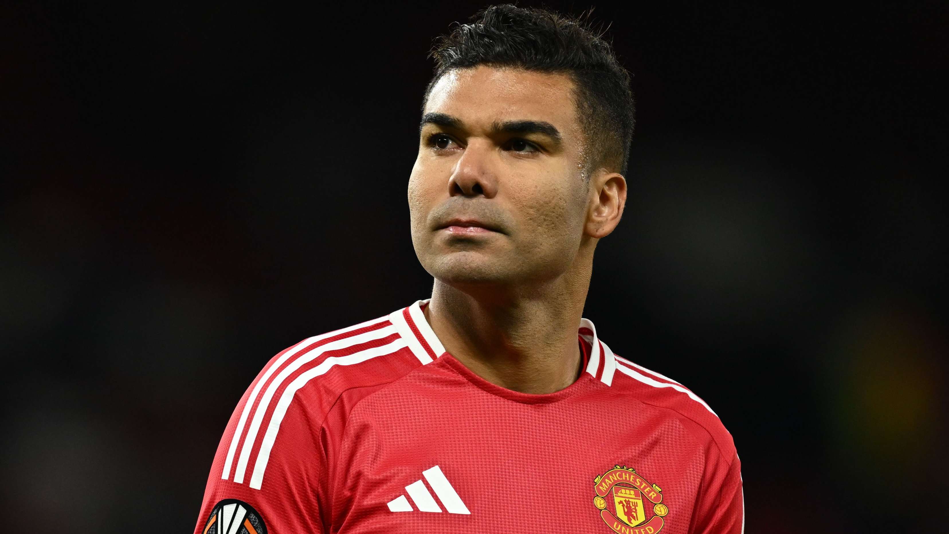 Man Utd hold various talks to offload Casemiro  